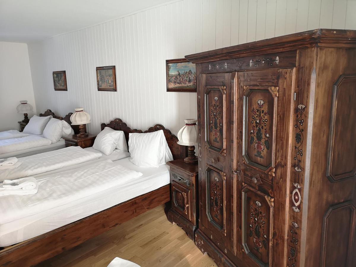 Historisches Hotel Piz Ela Бергюн Экстерьер фото