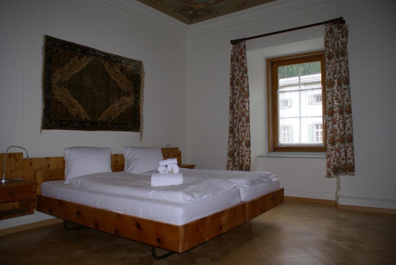 Historisches Hotel Piz Ela Бергюн Экстерьер фото