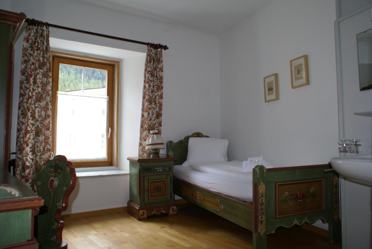 Historisches Hotel Piz Ela Бергюн Экстерьер фото